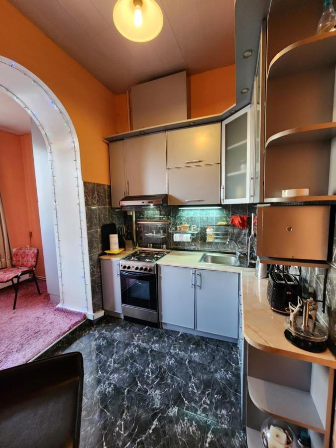 Riverside Baratashvili Apartment Tbilisi ภายนอก รูปภาพ